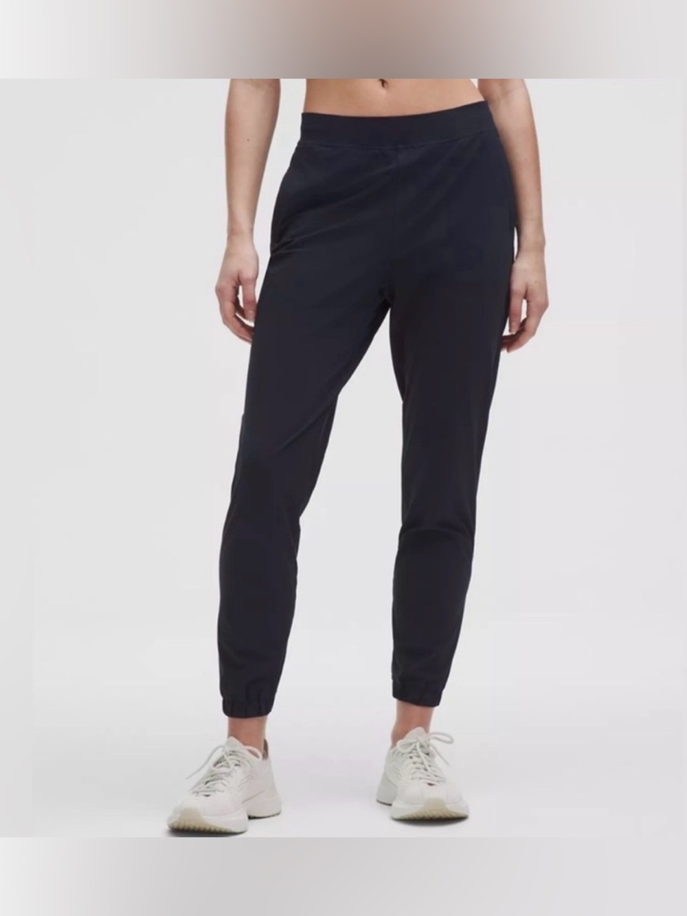 Like NEW Lululemon Adapted State High Rise Jogger pants black LWSDK5S Size 8